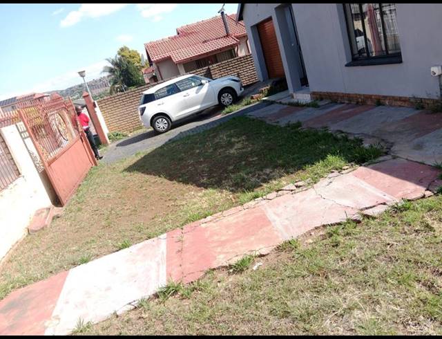 3 BEDROOM HOUSE FOR SALE IN DANVILLE EXT